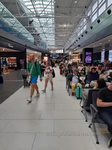 fiumicino airiport rome leonardo express