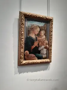 uffizi gallery madonna and child lippi