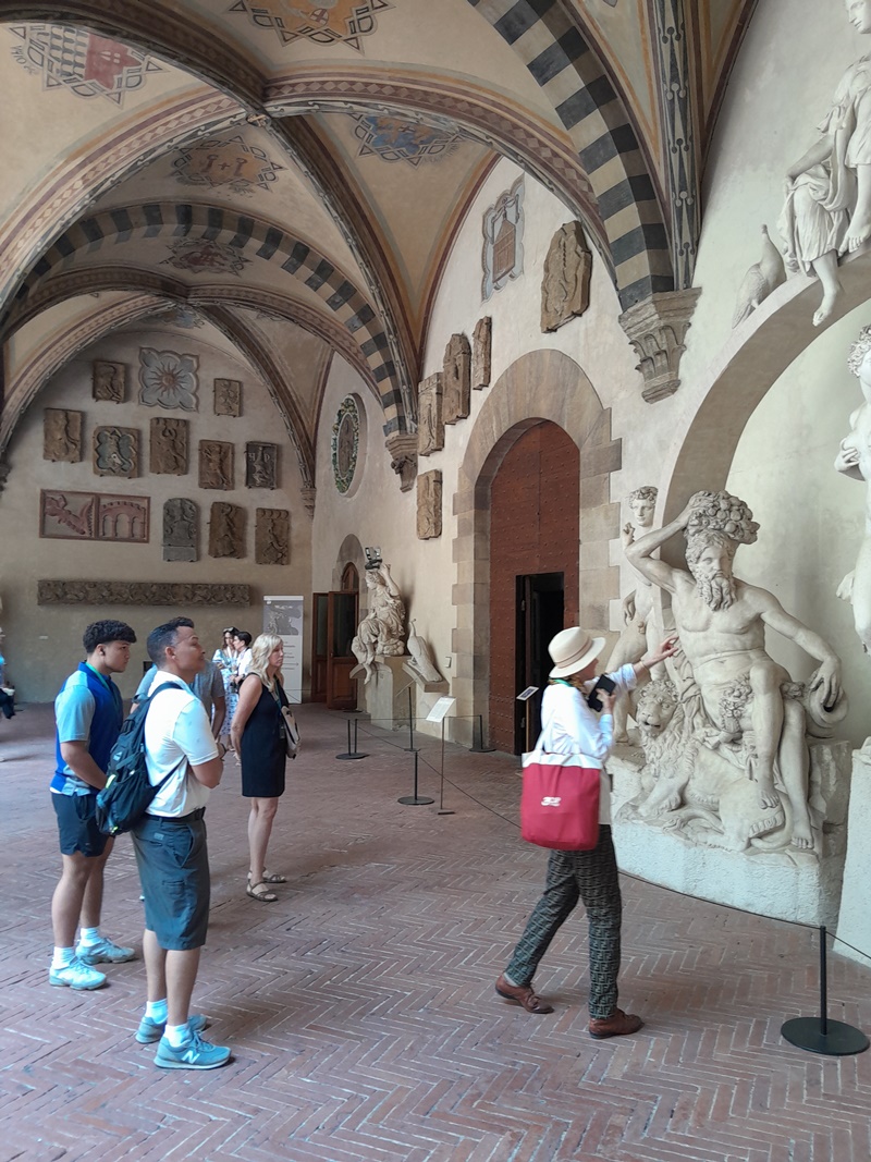Exploring the Bargello Museum with a Guide – A Cool Idea for Our Next Visit Excited to explore the Bargello Museum with a guide on our next visit