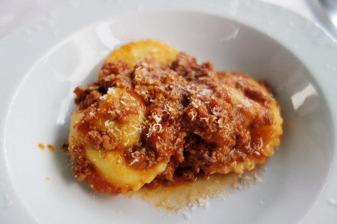 Tordelli - stuffed pasta with meat sauce