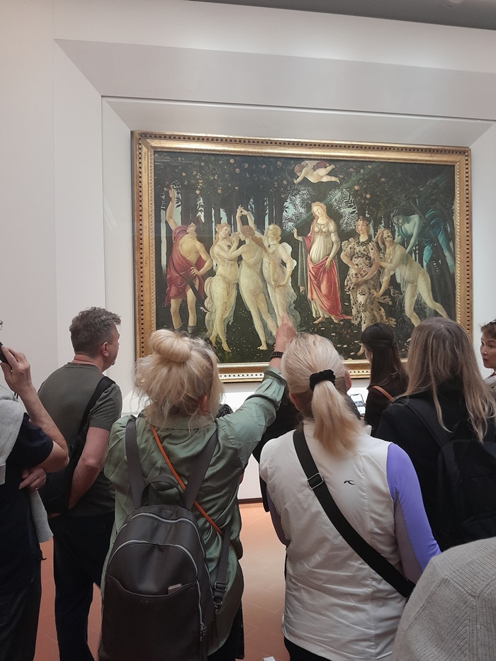 Botticelli’s La Primavera, one of the major highlights of the Uffizi Gallery