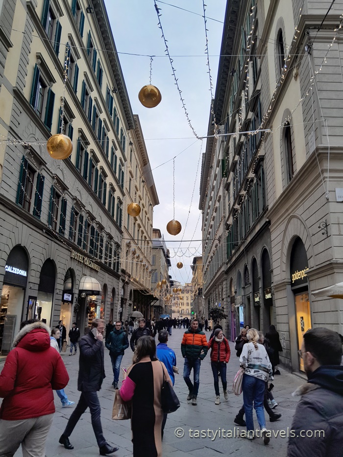 Scenic view of Florence with festive holiday lights and fewer crowds in early December, ideal for budget travellers