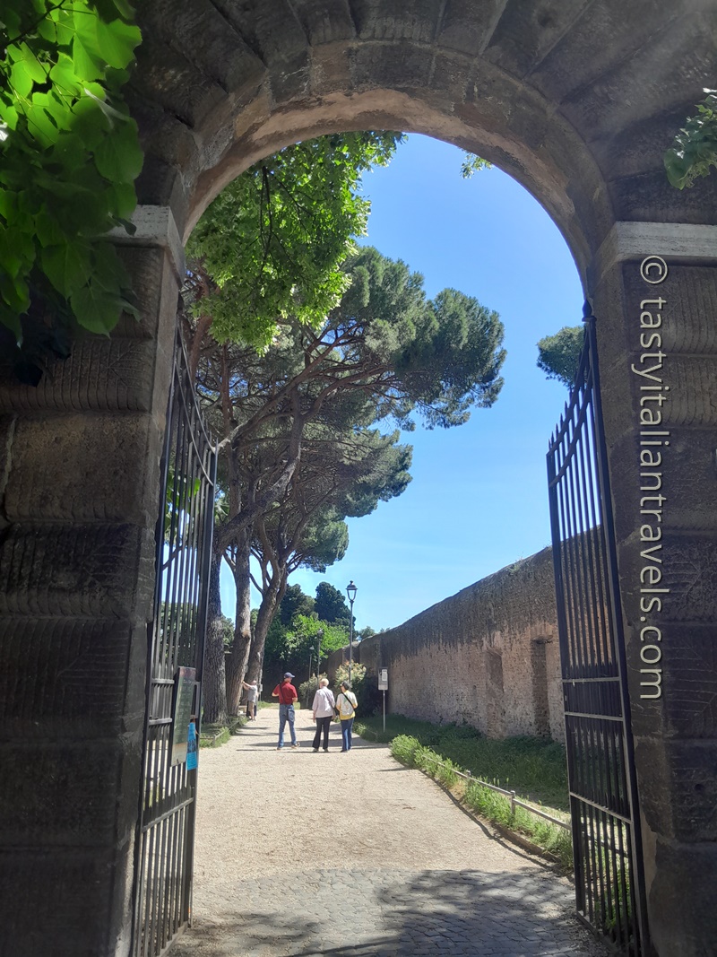giardino degli aranci rome entrance