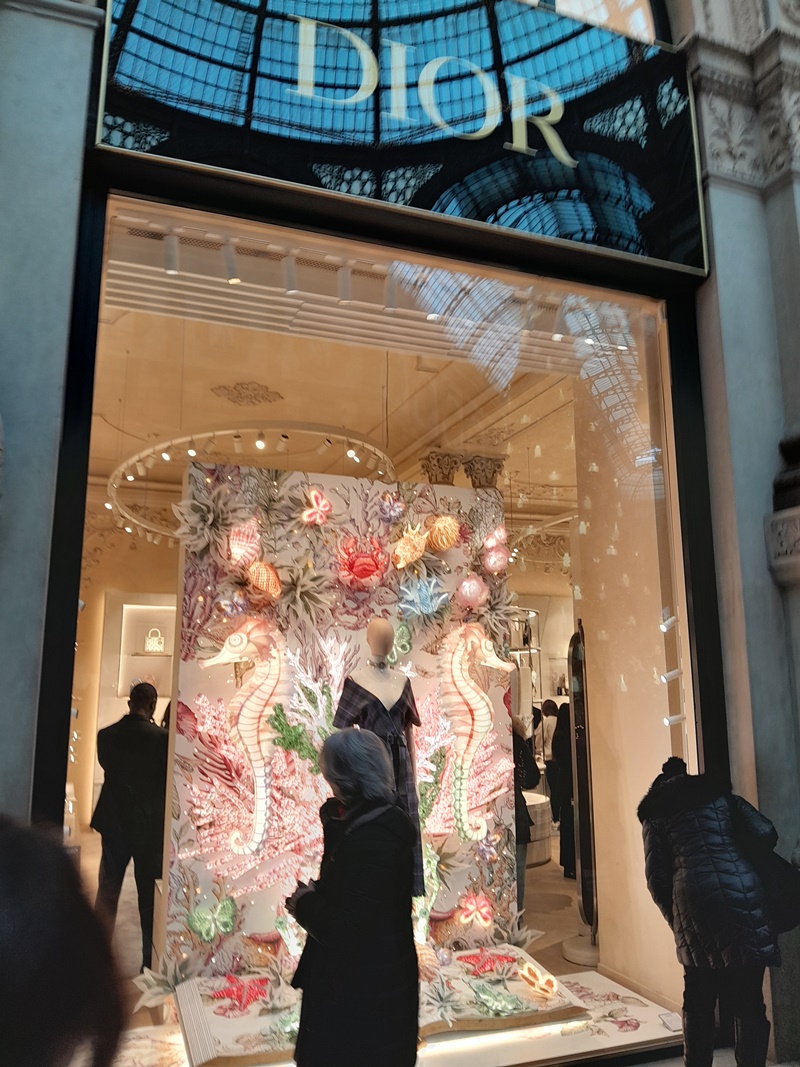 Galleria Vittorio Emanuele II is a synonym for luxury shopping Galleria Vittorio Emanuele II is a synonym for luxury shopping