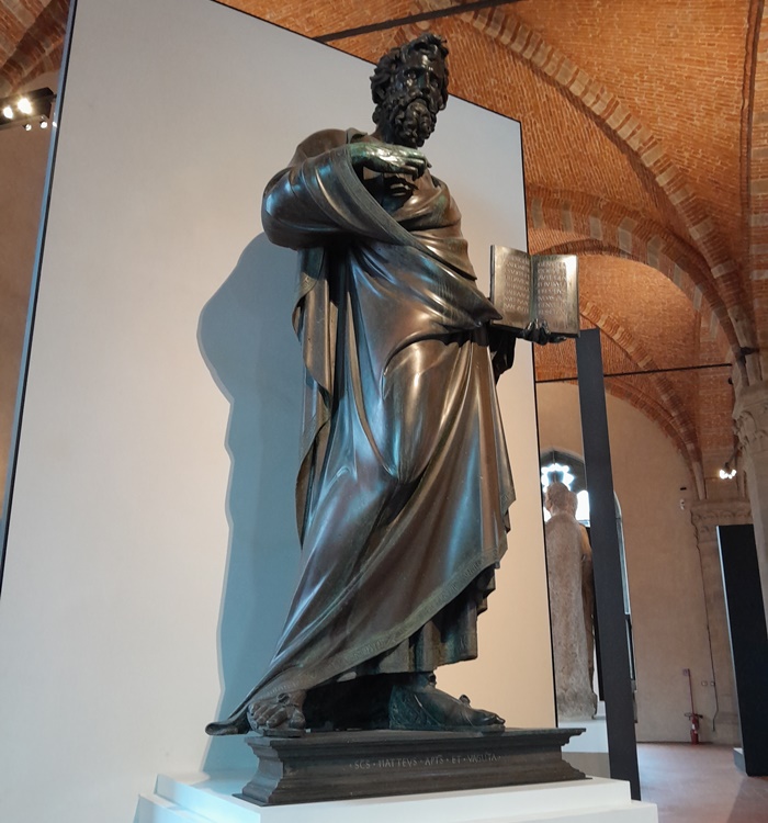 The Orsanmichele Museum in Florence, featuring large sculptures of saints
