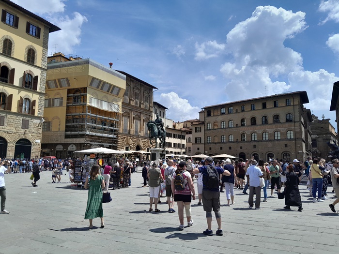 piazza della signoria florence 10