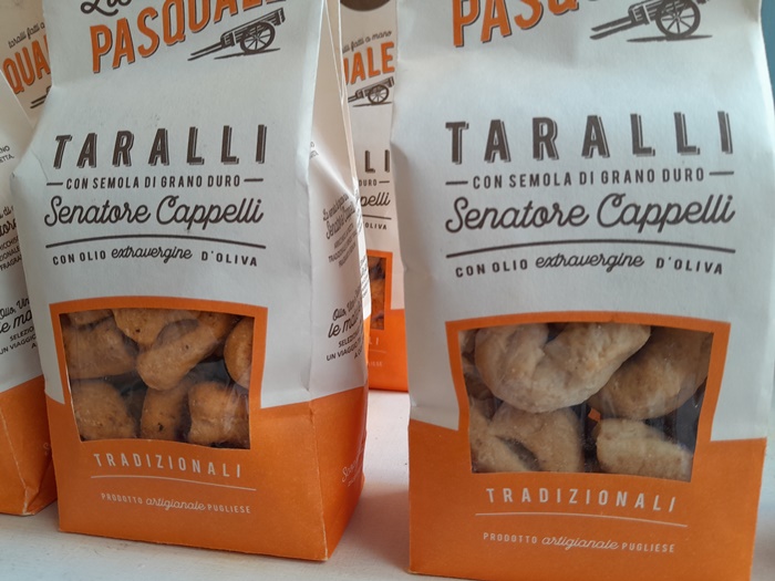 taralli souvenir from puglia