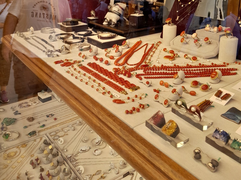 You can buy unique jewellery from shops in Florence