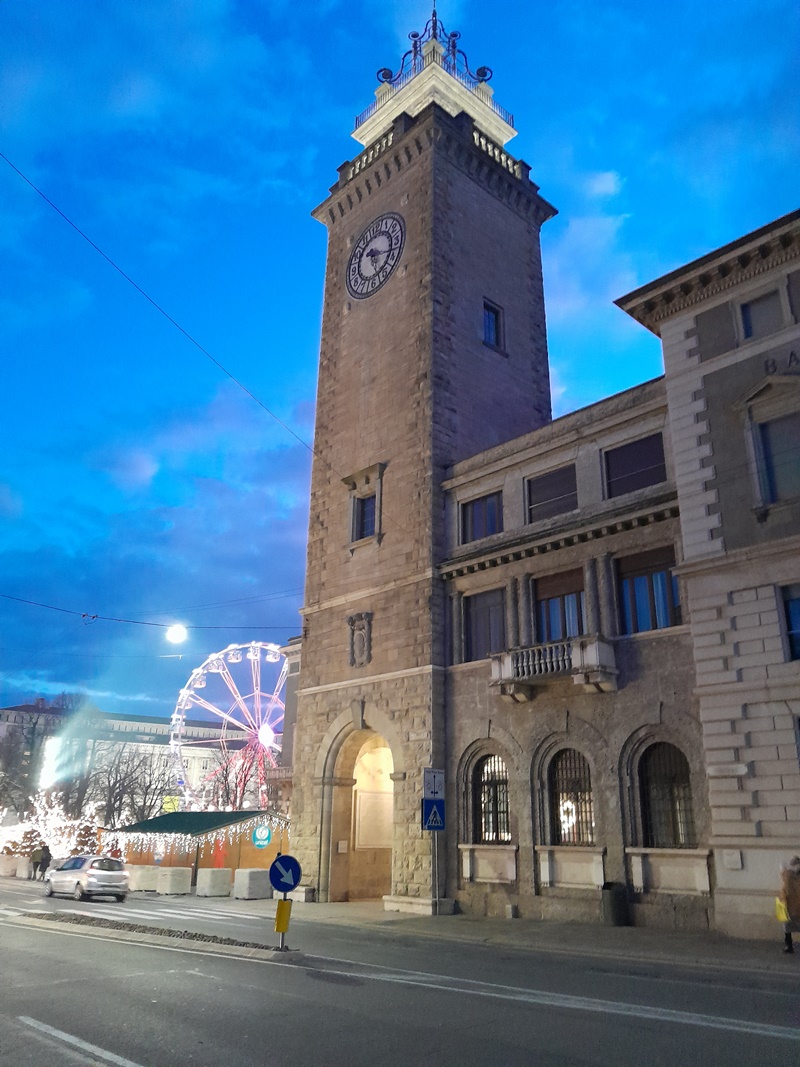 The city of Bergamo shines during the Christmas holidays