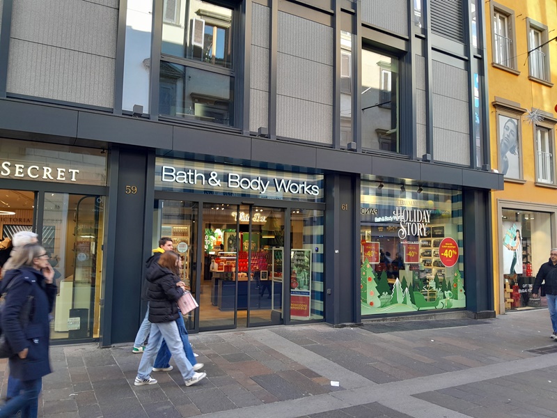 Bergamo's lower town offers a pleasant shopping experience